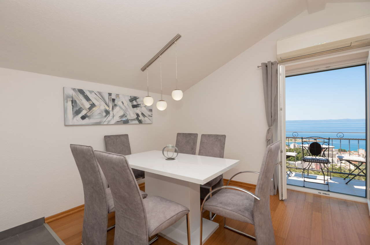 villa-elizabeta-2023-08