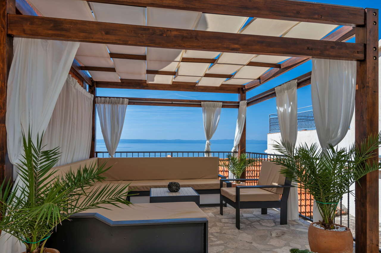 villa-elizabeta-2023-11