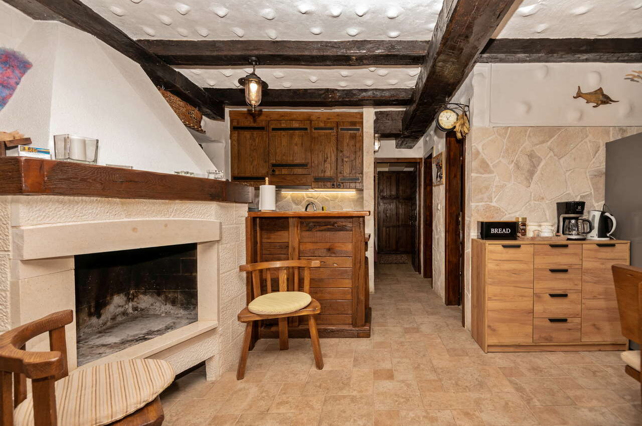 villa-elizabeta-2023-38